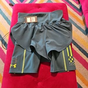 NWT Umder Armour Women's Size XS Run Anywhere Skirted Fitted Shorts Teal Active